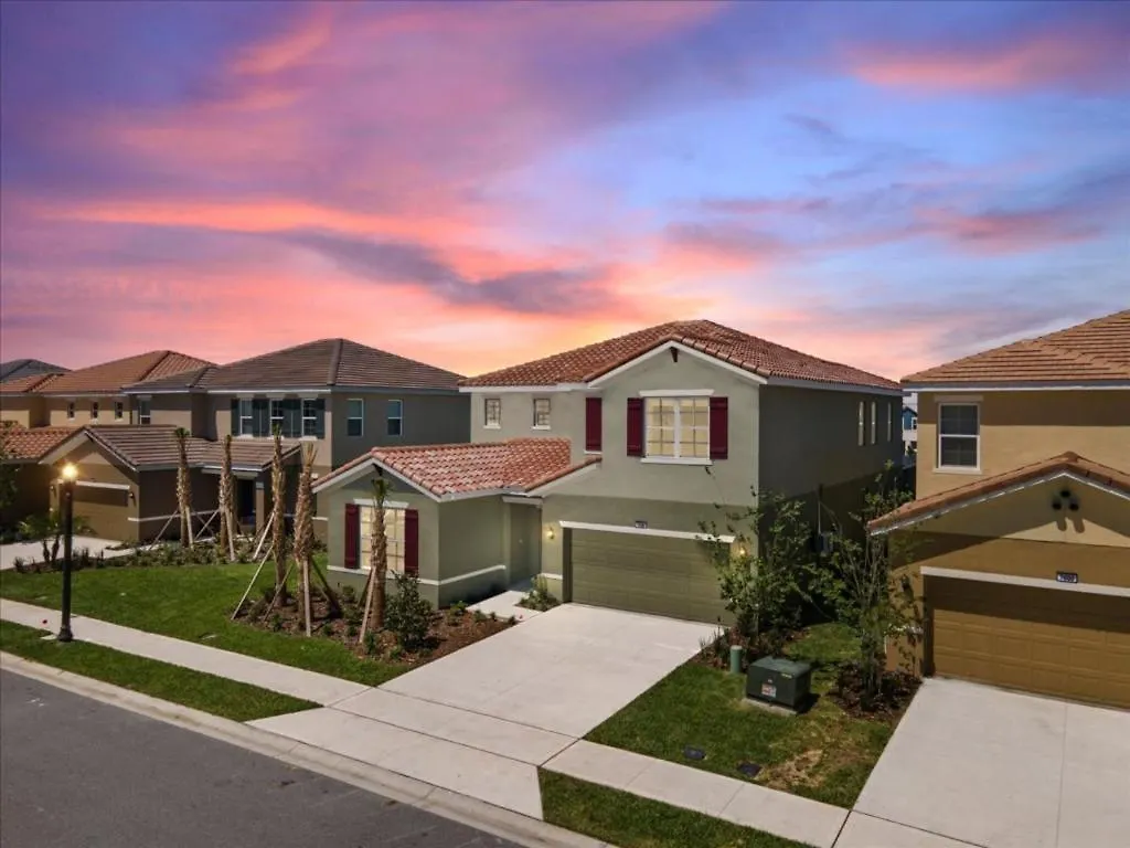 7 Bedroom- 5,5 Bathroom Solterra Resort 7596 Ol Davenport Holiday home